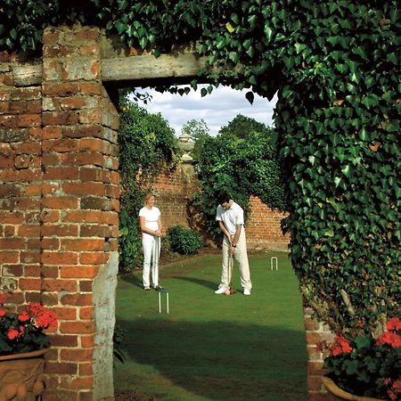 Four Seasons Hotel Hampshire Winchfield Екстериор снимка